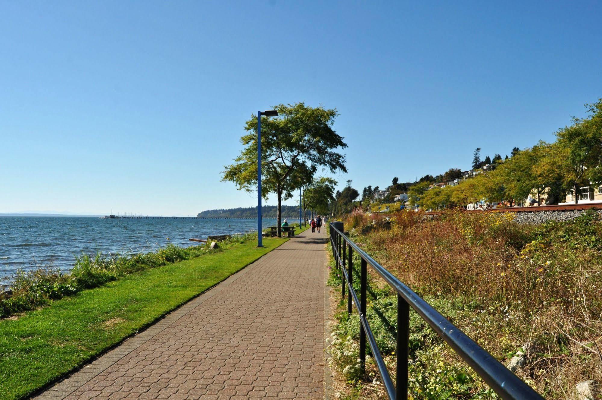 Ocean Promenade Hotel White Rock Eksteriør billede